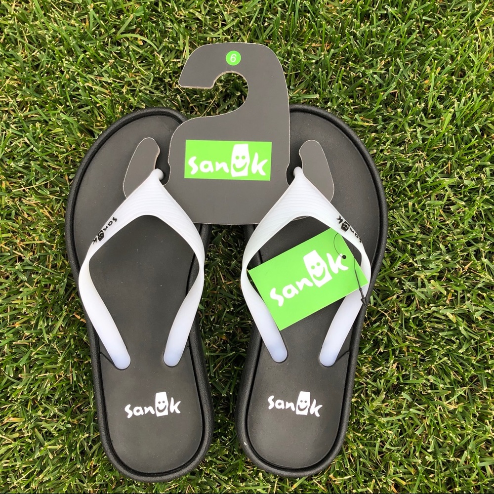Sanuk Flipflops